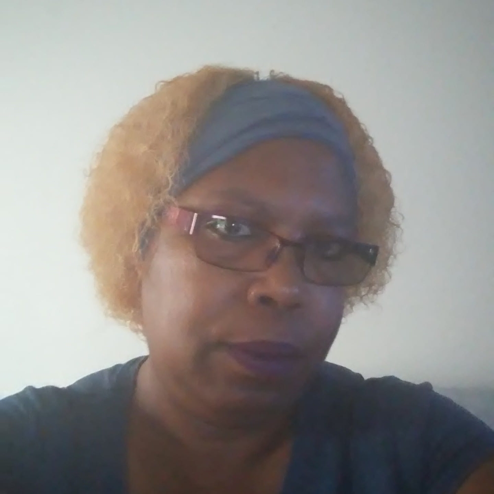 Meet your Posher, Pamela